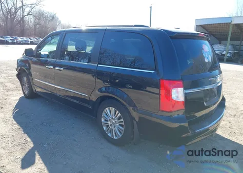 2013 Chrysler Town & Country Touring-L z USA, uszkodzony, nr VIN 2C4RC1CG7DR645396